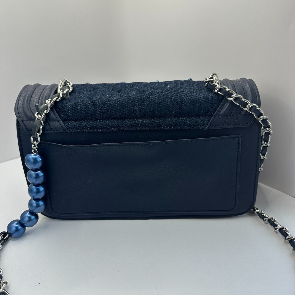 NEW Badgley Mischka Denim Pearls Crossbody Bag Purse Blue Quilted Jean Statement - Picture 4 of 6